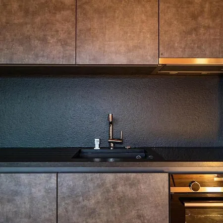 Woodland Village Anzère Aparthotel 3*