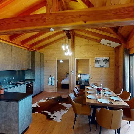 Woodland Village Anzere 3*