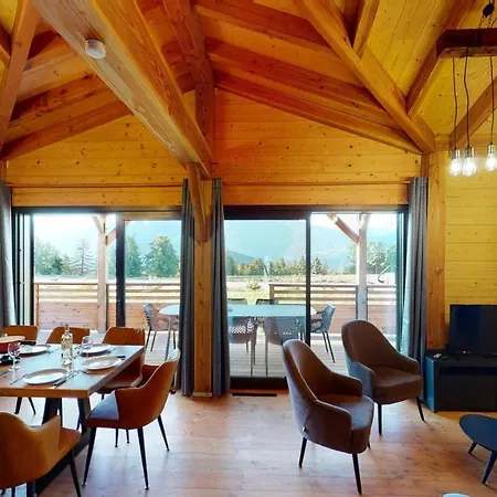 Woodland Village 3* Anzere
