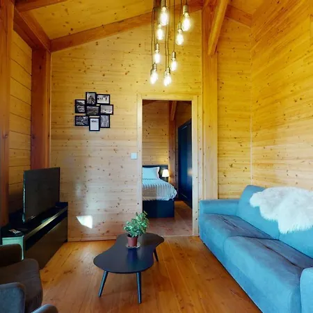 Apartahotel Woodland Village Anzere *