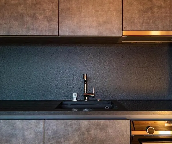 Woodland Village Anzere Aparthotel 3*